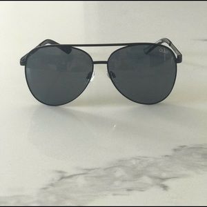 Quay Australia Accessories - Quay Australia Vivienne Aviator Sunglasses Quay Australia Accessories - Quay Australia Vivienne Aviator Sunglasses